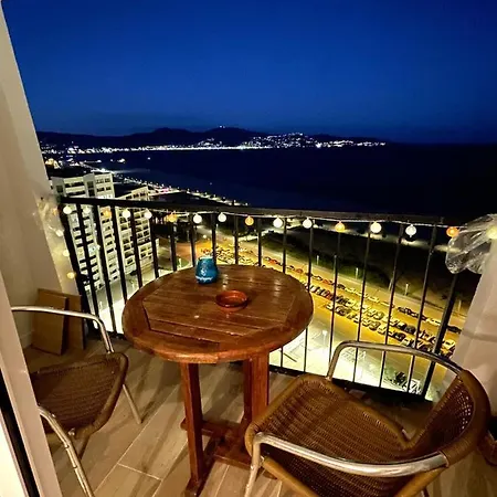Vistas Al Mar Aire Acondicionado Wifi Lägenhet
